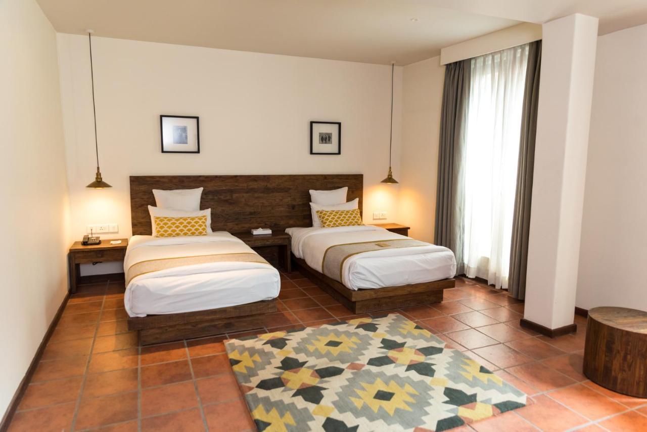 Hotel Roadhouse, Kathmandu- Contemporary Boutique Hotel Exterior photo