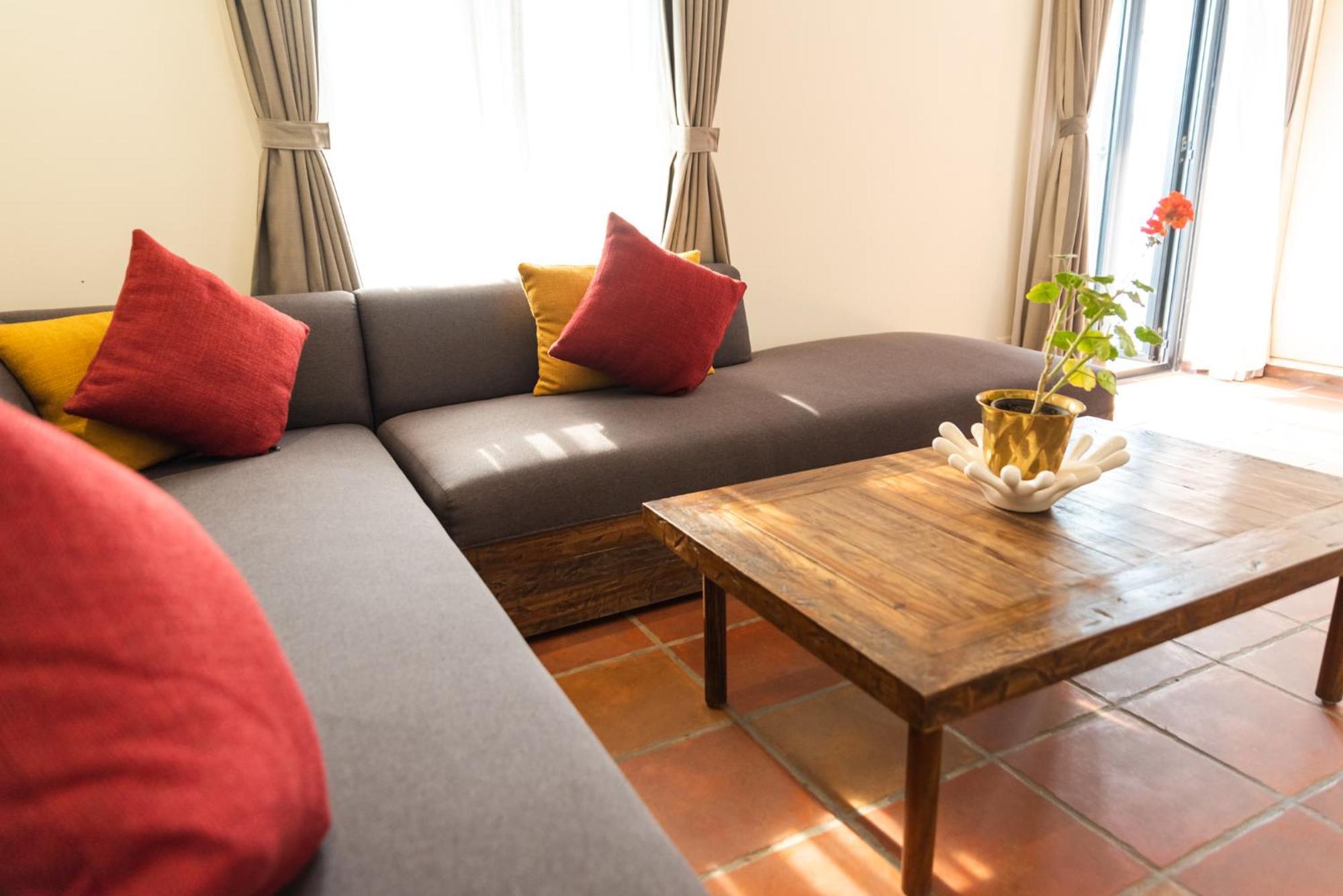 Hotel Roadhouse, Kathmandu- Contemporary Boutique Hotel Exterior photo