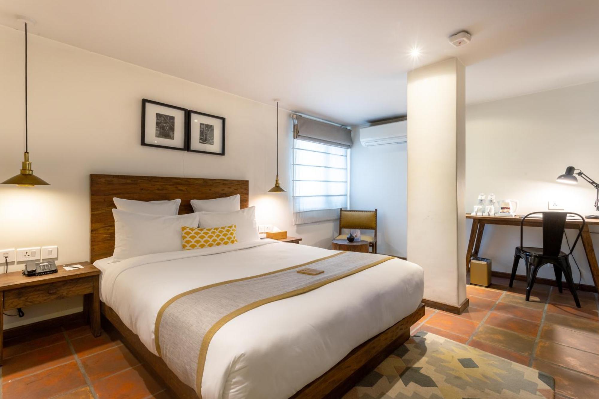 Hotel Roadhouse, Kathmandu- Contemporary Boutique Hotel Exterior photo