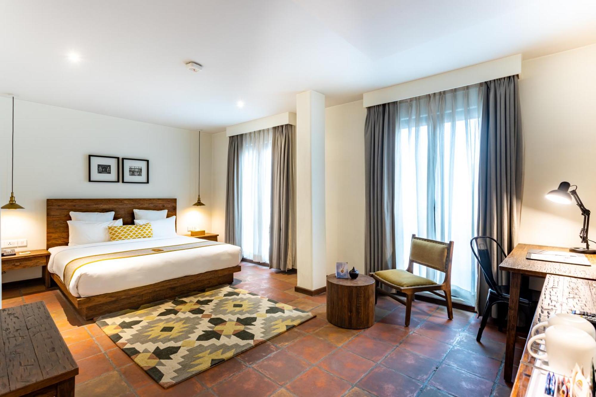 Hotel Roadhouse, Kathmandu- Contemporary Boutique Hotel Exterior photo